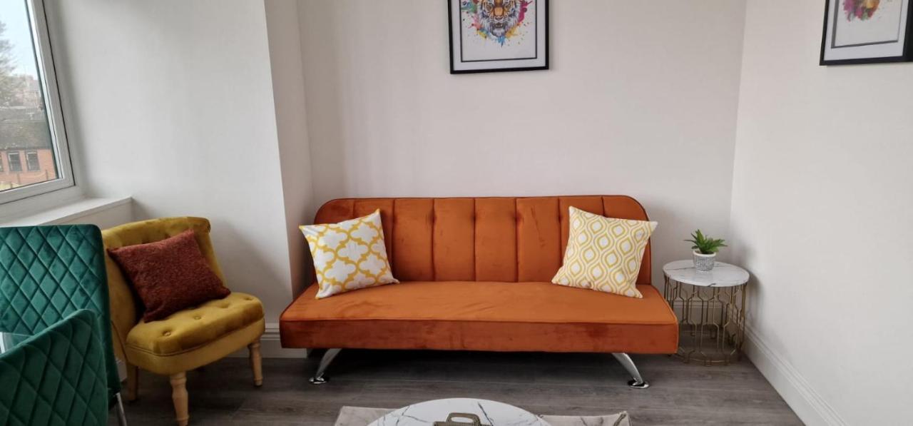 1 Bedroom Apartment - Flitwick - Contractor Friendly - Tourist Ready - Full Kitchen - Wifi - Smart Tv - Sofa Bed - Free Parking - Ideal For Short Or Long Stays Exteriör bild