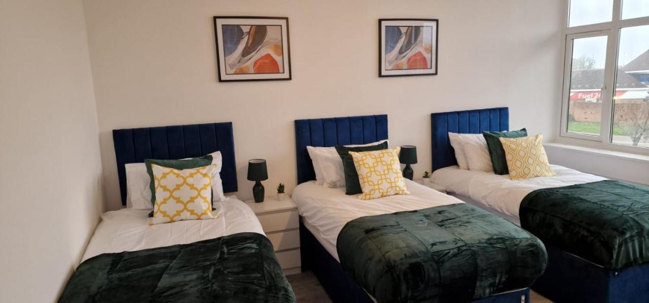 1 Bedroom Apartment - Flitwick - Contractor Friendly - Tourist Ready - Full Kitchen - Wifi - Smart Tv - Sofa Bed - Free Parking - Ideal For Short Or Long Stays Exteriör bild